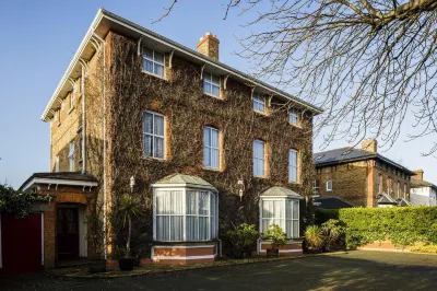 Aberdeen Lodge