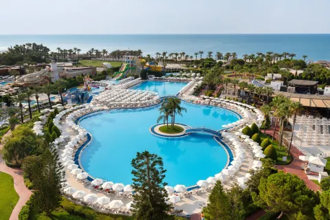 Miracle Resort Hotel