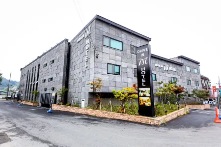 Gimje M Hotel Drive-IN