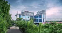 Hotel Ganpati Palace Hotels in Mathura