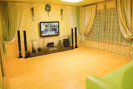 Yangpyeong Malgeunmul Pension Отели рядом с достопримечательностью «Yongmun Millennium Sijang»