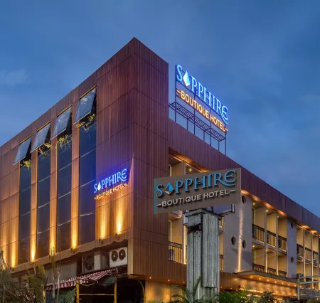 Sapphire Boutique Hotel Отели рядом с достопримечательностью «Nerul Balaji Temple»