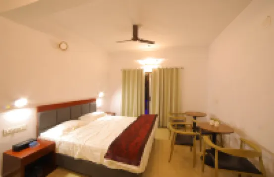Valley View | Rooms & Cottage