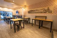 Hotel Bariloche by Tierra Gaucha - sarapan