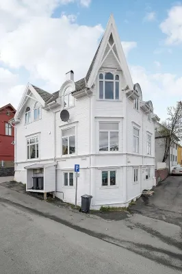 Enter Tromsø Apartment Hotel Hotels in Tromsdalen