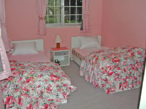 素泊り・Ｂ＆Ｂ 天空のライブハウス「ペンション ピラタス 2」