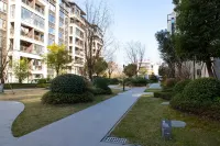 Youjia 212 Jiaxing Apartment (Hongxing Road)