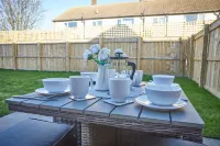 Host & Stay - Sunflower Cottage Hoteles cerca de Serenity Farne Island Boat Tours
