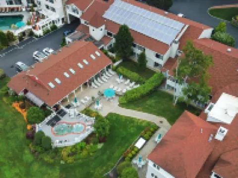 Meadowmere Resort Hotels in Ogunquit