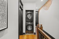 Luxury, Massive Townhome in Logan Circle