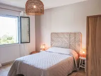 Aurval Hotels near Le Lezard