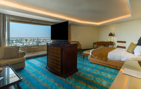 Le Royal Amman Отели рядом с достопримечательностью «Rainbow St.»