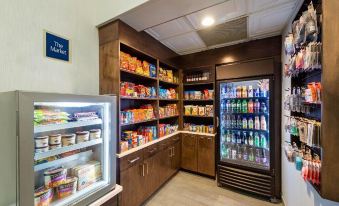 Four Points by Sheraton Charlotte - Lake Norman