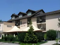 Hotel Felmis Hotels near Ufschotti Park