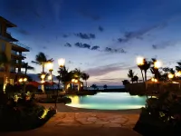 Outrigger Honua Kai Resort & Spa - Beach