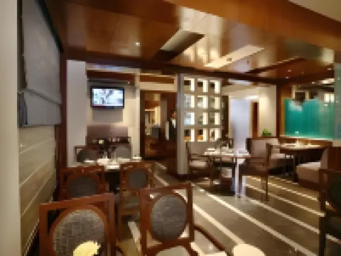 謳歌BMK飯店