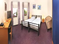Hotel Landhaus Hotels in der Nähe von Grillhütte Dürwiß
