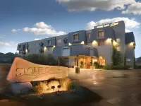 Stone Gate Inn