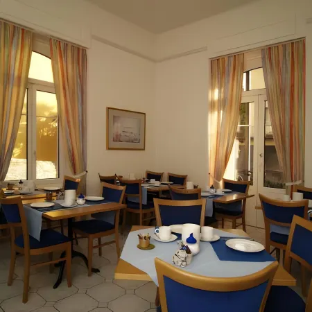 Hotel Alexandra