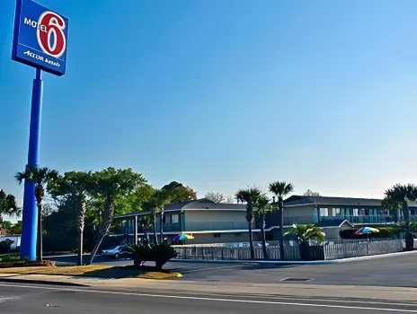 Motel 6 Pensacola, FL - West โรงแรมใกล้Brentwood Shopping Center