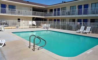 Motel 6 San Antonio, TX Six Flags Fiesta TX/La Cantera Area