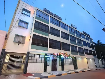 Hotel Genova Centro Hotels near Parque Alegra Centro Comercial