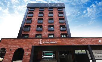 Hotel Urban Brown