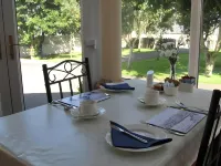 Karrawa Guest House - breakfast
