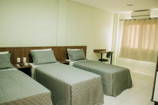 트린다데 플라자 호텔  호텔