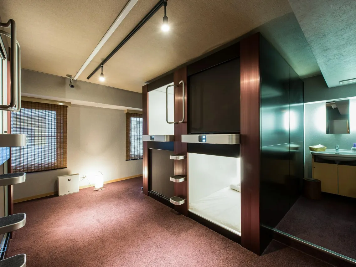 시부야 캡슐호텔 보안