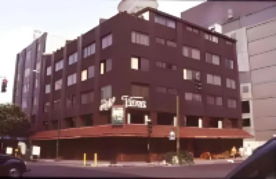هوتل بينيديكتا Hotels near مكسيكو أرينا