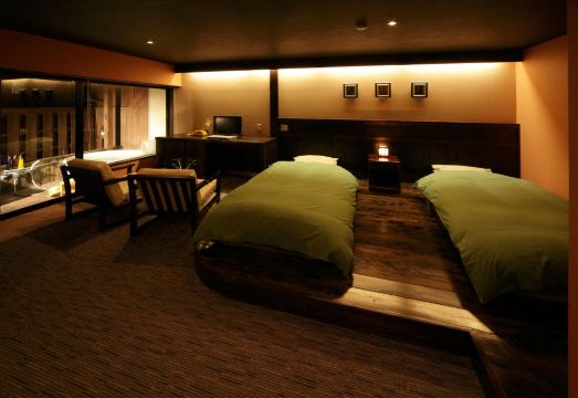 가와즈 역 주변 풍경 또는 벚꽃