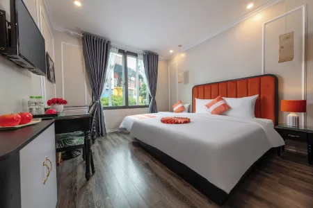 Omina Hanoi Hotel and Restaurant
