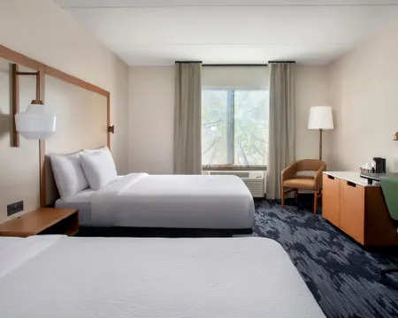 フェアフィールド バイ マリオット ロチェスター ヘンリエッタ / ユニバーシティ エリア ヘンリエッタのホテル