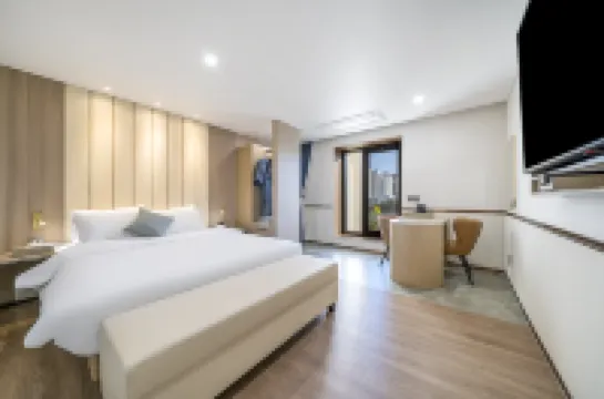 H大道 鄰近釜山漁村民俗館的酒店