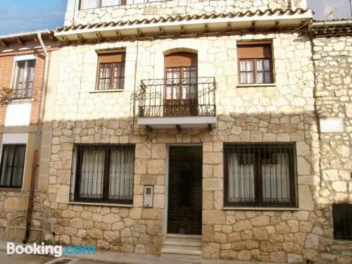 巴尼奧斯德瓦爾德亞拉多斯美麗城景 5 居之家酒店 - 附陽台