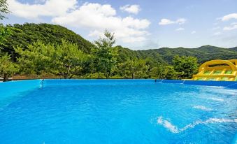 Sugar Poolvilla and Spa Glamping