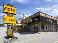 Clarion Pointe la Malbaie Hotels in La Malbaie