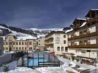 Hotel Neue Post Отели в г. Целль-ам-Зее