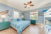 Crosswind Cottage by Beach Retreats Hotels near Fun and More Rentals