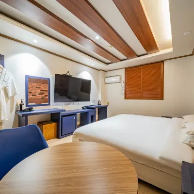 Icheon Hotel Mokhwa Отели рядом с достопримечательностью «Ресторан PLAYZ PARK»