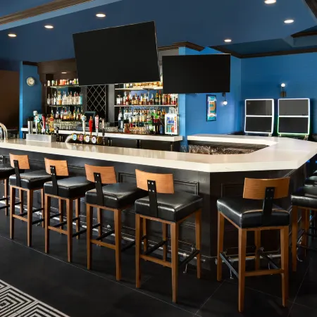 Four Points by Sheraton Edmonton South