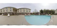 Holiday Inn Express & Suites CHEROKEE/CASINO by IHG - Pools