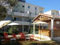 瓦坎斯奧勒 - 蓋普卡馬格酒店 勒格羅－迪魯瓦酒店