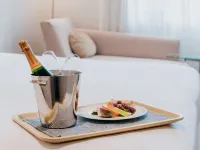 Novotel Newcastle Beach Hotels in Newcastle