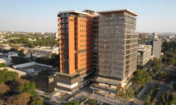 Staybridge Suites Guadalajara Novena by IHG