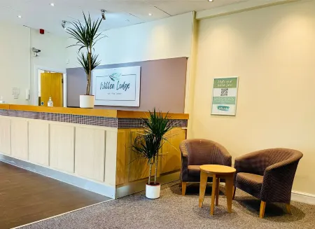 Willen Lodge Отели рядом с достопримечательностью «Галливерс Ленд Тем Парк Резорт»