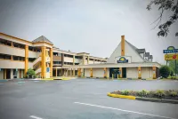 Days Inn by Wyndham Alexandria Hotels in Alexandria