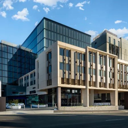 DoubleTree by Hilton Hobart