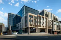 DoubleTree by Hilton Hobart - bar